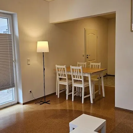Appartement Doppelhaus, 3-4 Zimmer, 3-5 Betten, 3 Badezimmer, Kueche Altötting