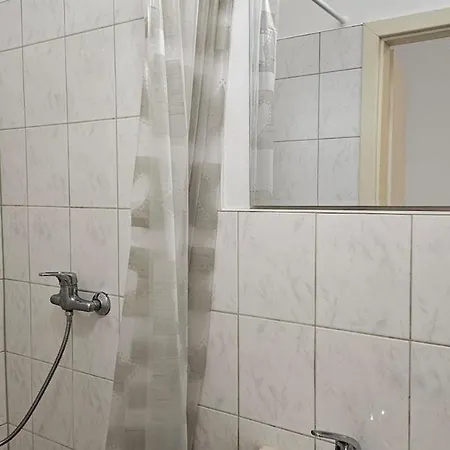 Appartement Doppelhaus, 3-4 Zimmer, 3-5 Betten, 3 Badezimmer, Kueche *