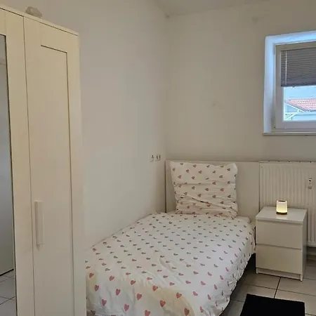 Appartement Doppelhaus, 3-4 Zimmer, 3-5 Betten, 3 Badezimmer, Kueche *